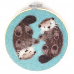 The Crafty Kit Company - Otters in a Hoop